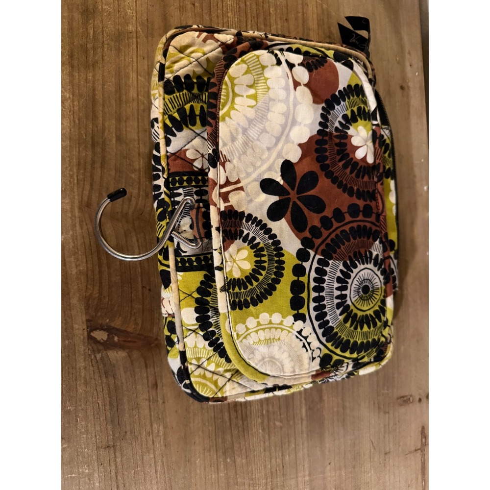 Vera Bradley Hanging Travel Organizer Night and Day Quilted Toiletry Bag Green